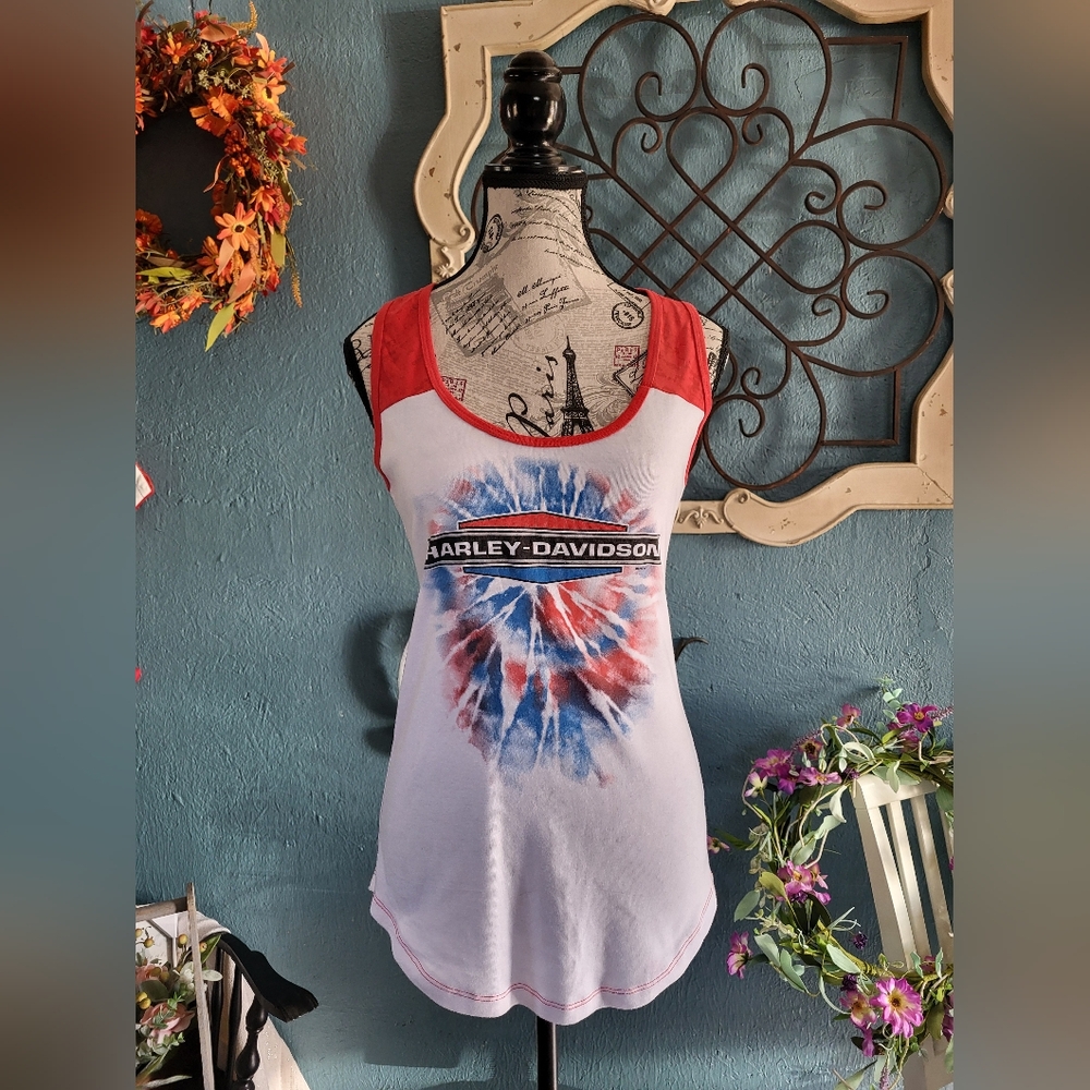 Harley-Davidson Women's Red and Blue Tie-Dye Tank Top